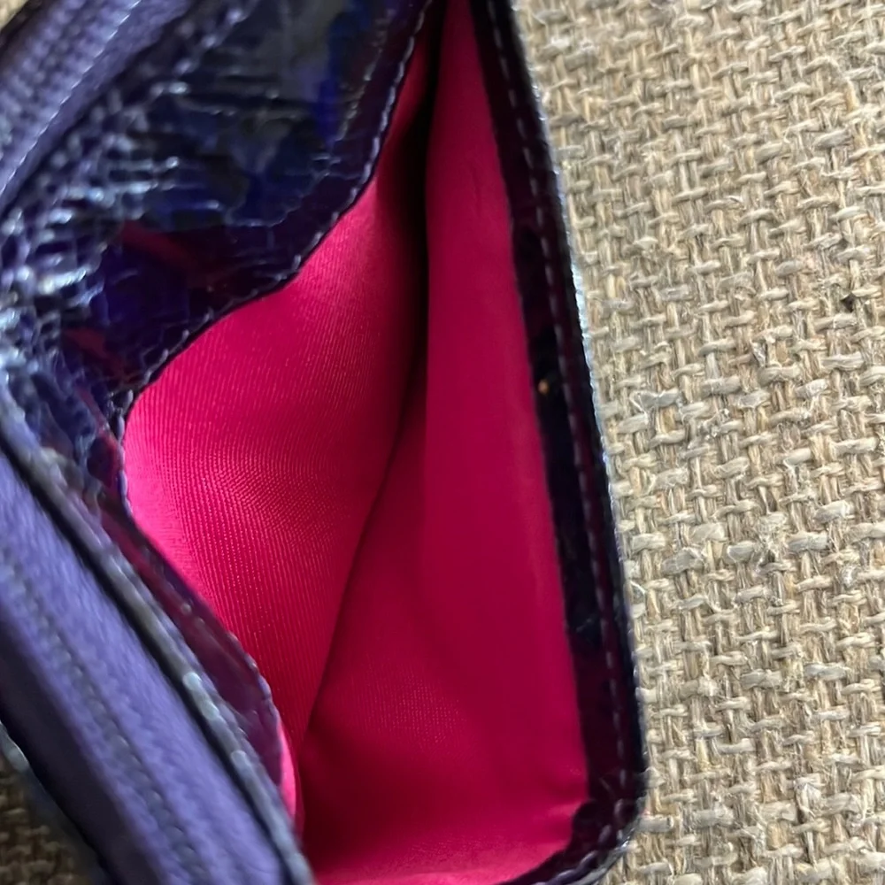 NWT - Victoria's Secret Keychain Coin Pouch & Card Holder in Blue Reptile
